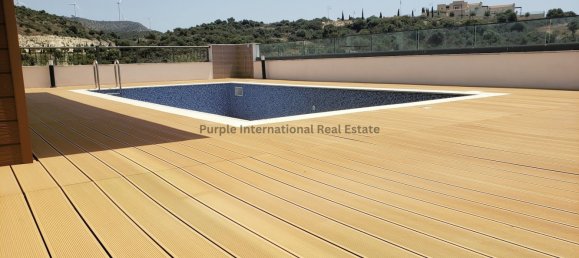 4 bedrooms Villa in Paphos, Cyprus No. 949 3