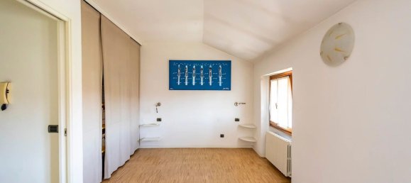 4غرفة شقة في Arese, Italy رقم 267569 21