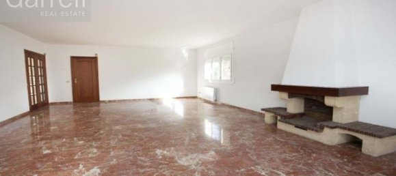 5 Schlafzimmer Stadthaus in Sant Vicenc De Montalt, Spain, Nr. 77607 10