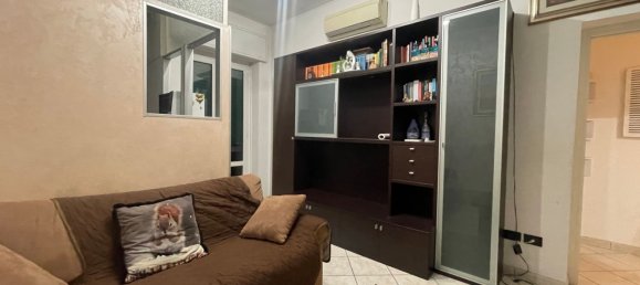 2-salle Appartement à Milan, Italy No. 246865 33