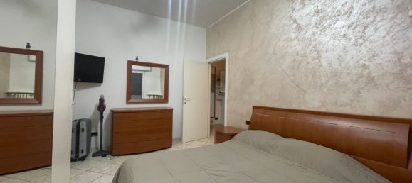 2-salle Appartement à Milan, Italy No. 246865 16