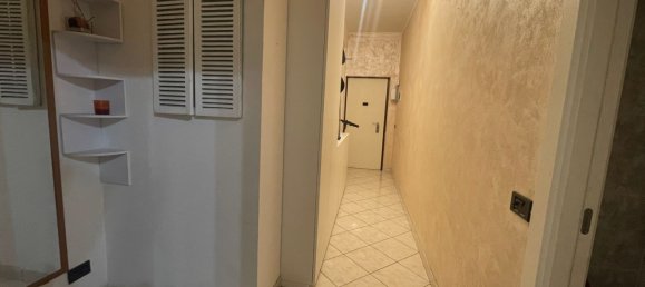 2-salle Appartement à Milan, Italy No. 246865 21