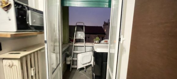 2-salle Appartement à Milan, Italy No. 246865 4