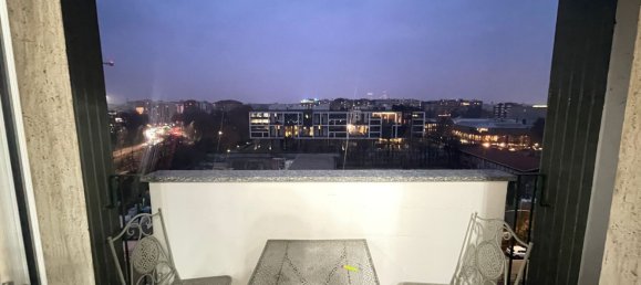 2-salle Appartement à Milan, Italy No. 246865 13