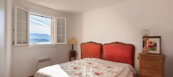 3 bedrooms Villa in Vico, France No. 40782 12