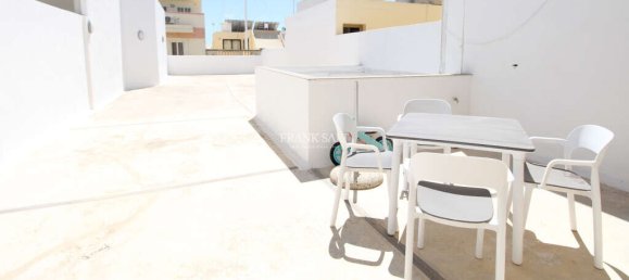 3 Schlafzimmer Maisonette-Wohnung in Gharghur, Malta, Nr. 4318 35