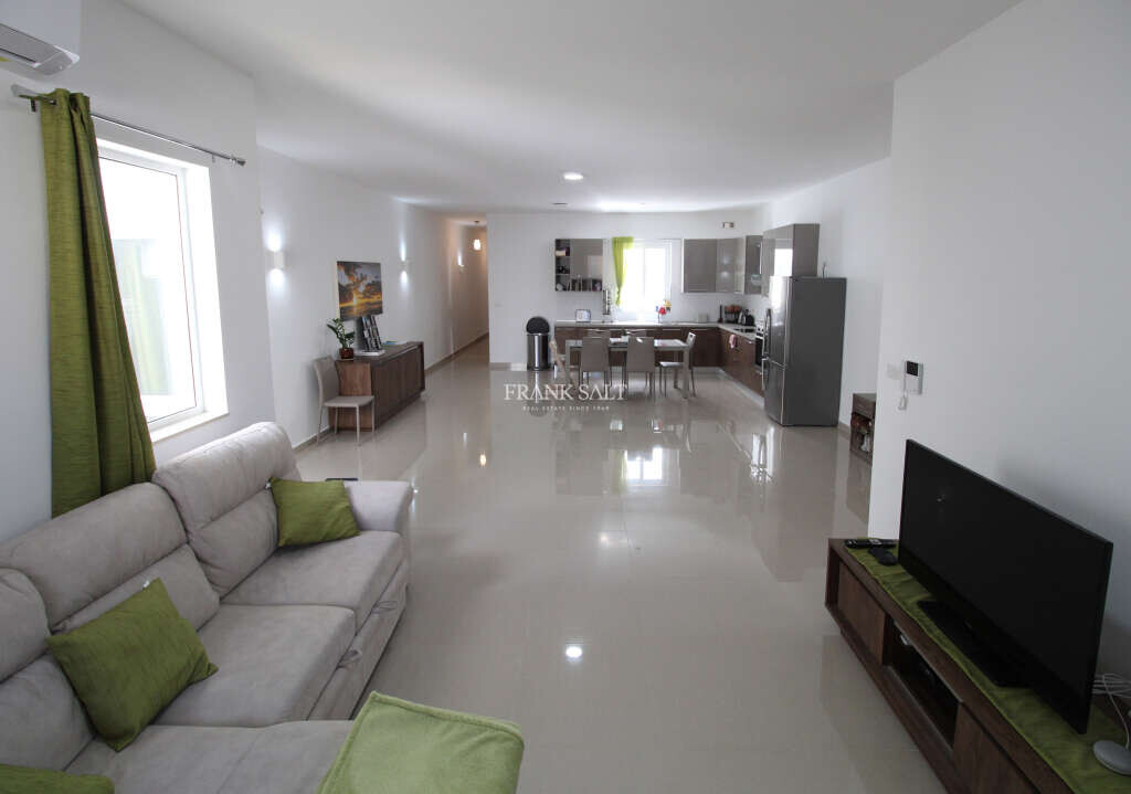 3 Schlafzimmer Maisonette-Wohnung in Gharghur, Malta, Nr. 4318