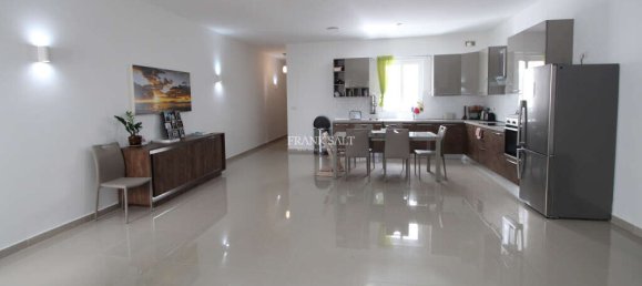 3 Schlafzimmer Maisonette-Wohnung in Gharghur, Malta, Nr. 4318 8