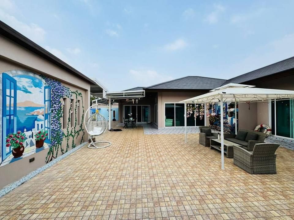 5 Schlafzimmer Doppelhaus in Pattaya, Thailand, Nr. 70258