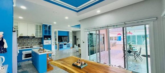 5 Schlafzimmer Doppelhaus in Pattaya, Thailand, Nr. 70258 2