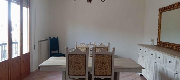 2 bedrooms Apartment in Poggibonsi, Italy No. 344397 3