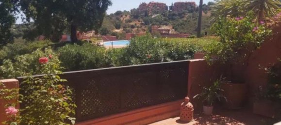 Apartamento de 3 dormitorios en Marbella, Spain No. 237220 10