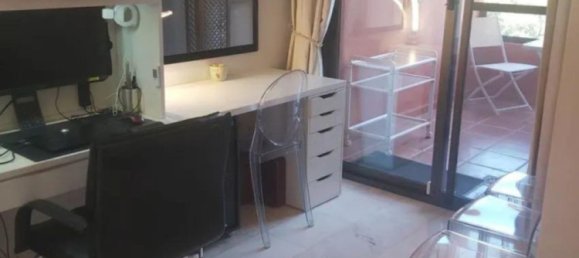 Apartamento de 3 dormitorios en Marbella, Spain No. 237220 20