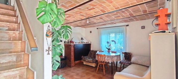 5 rooms House in Ari, Italy No. 308069 17