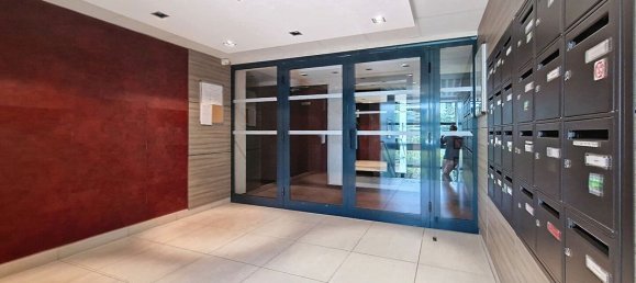 Apartamento de 2 dormitorios en Tours, France No. 253625 13