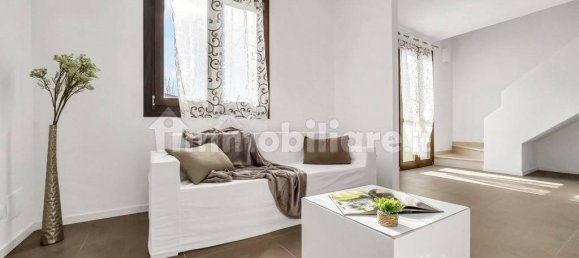 2 bedrooms Apartment in Creazzo, Italy No. 218852 3