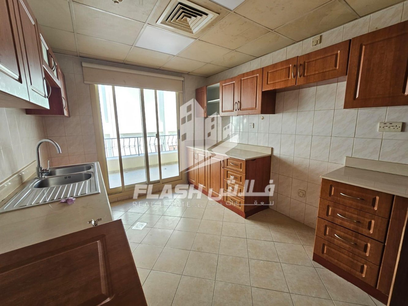 2 bedrooms Apartment in Al Hamra Village, UAE No. 33053