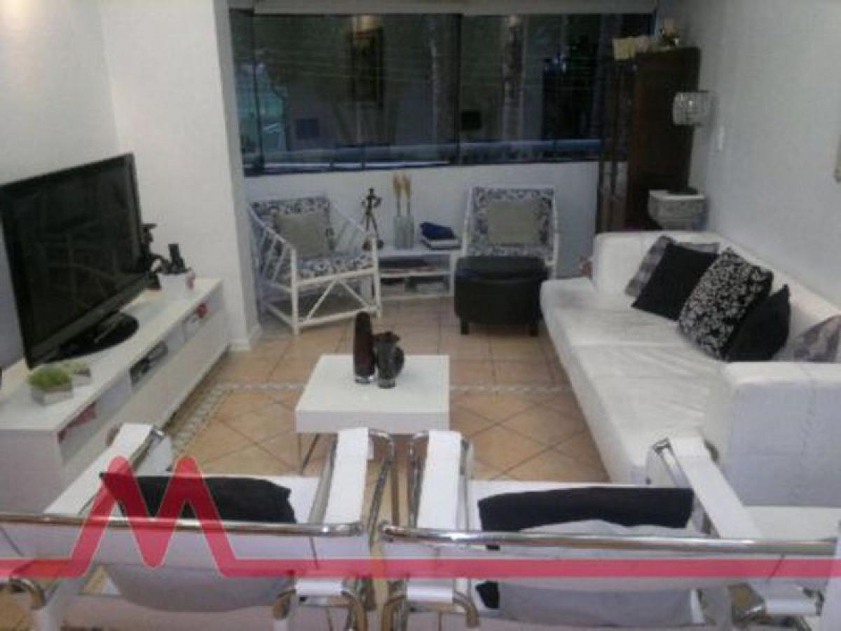 Apartamento de 3 dormitorios en Sao Paulo, Brazil No. 525078