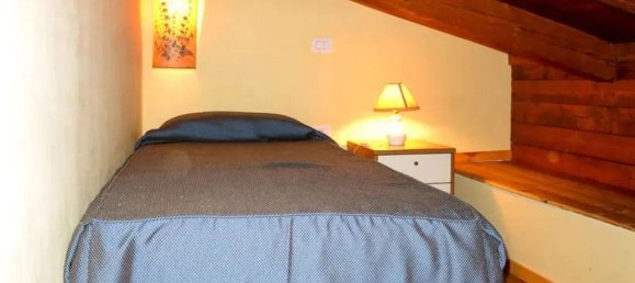 5 rooms House in Collecorvino, Italy No. 76225 33