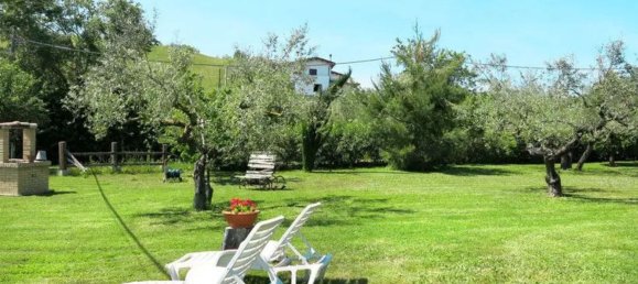 5 rooms House in Collecorvino, Italy No. 76225 10
