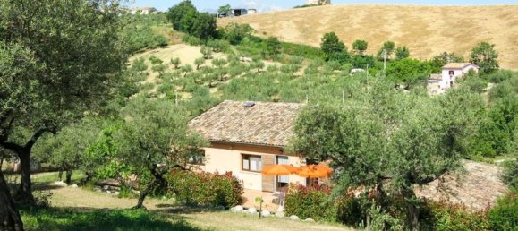 5 rooms House in Collecorvino, Italy No. 76225 21