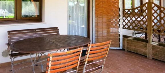 5 rooms House in Collecorvino, Italy No. 76225 22