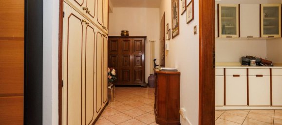 3 Schlafzimmer Wohnung in Cesena, Italy, Nr. 347761 13