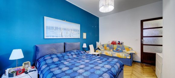 3 rooms Apartment in Turin, Italy No. 43559 11