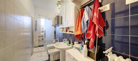 3 rooms Apartment in Turin, Italy No. 43559 17