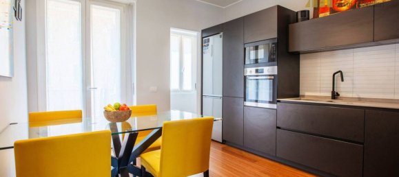 2 bedrooms Apartment in Milan, Italy No. 276221 12