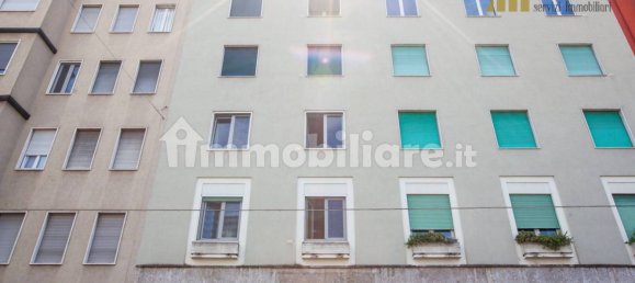 2 bedrooms Apartment in Milan, Italy No. 276221 28