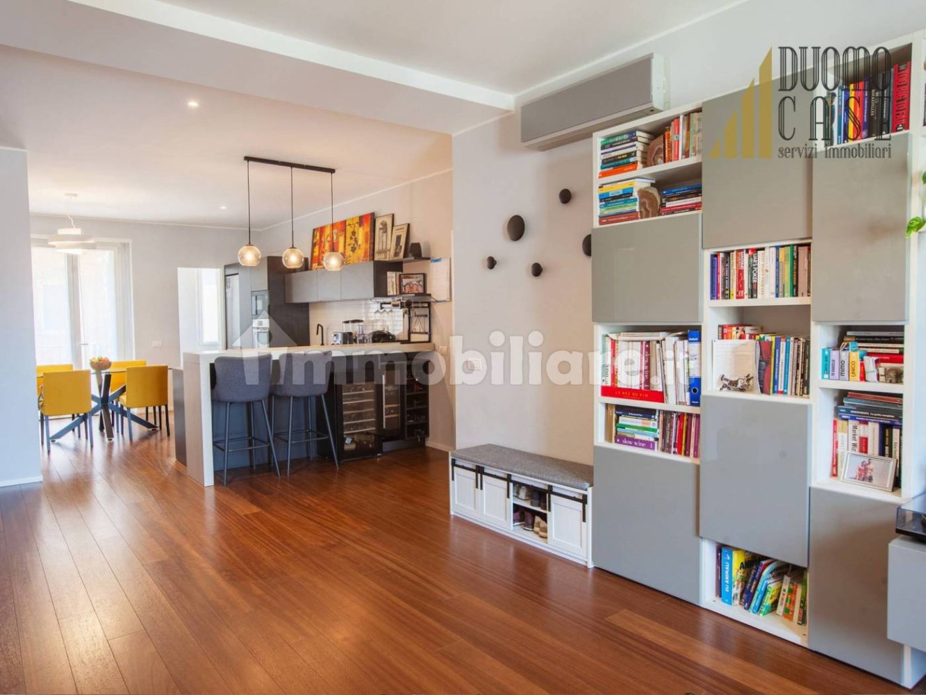 2 bedrooms Apartment in Milan, Italy No. 276221