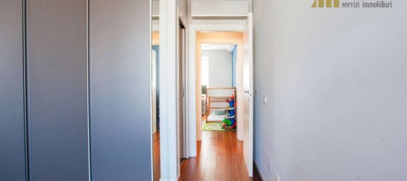 2 bedrooms Apartment in Milan, Italy No. 276221 18