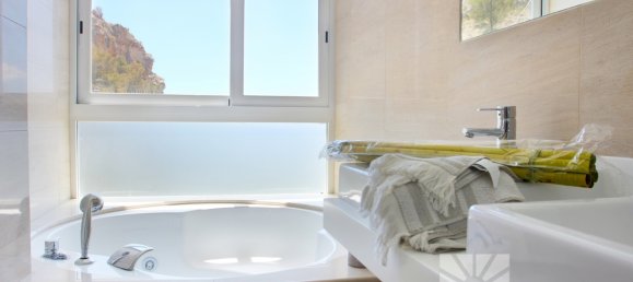 3 bedrooms Villa in Altea, Spain No. 2438 10