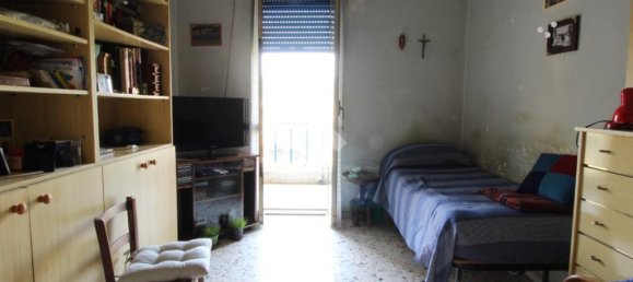 Apartamento de 3 dormitorios en Caserta, Italy No. 54379 26