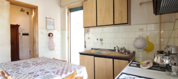 Apartamento de 3 dormitorios en Caserta, Italy No. 54379 11
