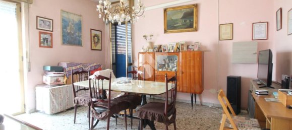 Apartamento de 3 dormitorios en Caserta, Italy No. 54379 2