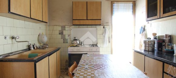 Apartamento de 3 dormitorios en Caserta, Italy No. 54379 14
