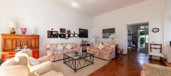 8 Schlafzimmer Villa in Baveno, Italy, Nr. 106043 23