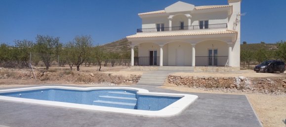 Villa de 3 dormitorios en Pinoso, Spain No. 10195 22