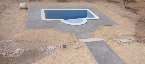 Villa de 3 dormitorios en Pinoso, Spain No. 10195 7