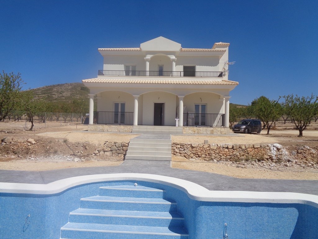 Villa T3 em Pinoso, Spain N.º 10195