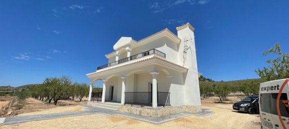 Villa de 3 dormitorios en Pinoso, Spain No. 10195 26