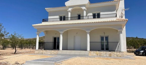 Villa de 3 dormitorios en Pinoso, Spain No. 10195 24