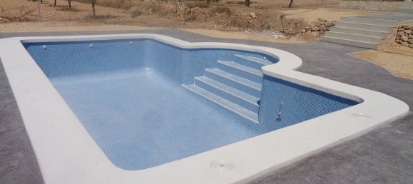 Villa de 3 dormitorios en Pinoso, Spain No. 10195 10