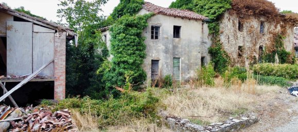 2 rooms House in Ponte dell'Olio, Italy No. 284375 11