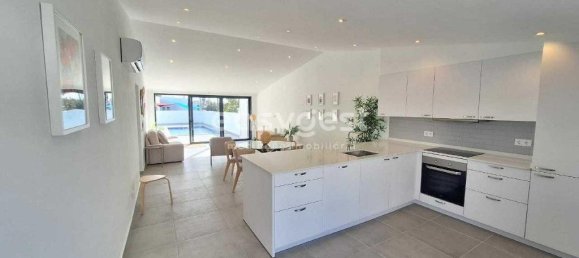 3 bedrooms House in Luz, Portugal No. 63758 6