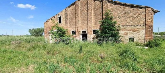 4 bedrooms Villa in Conselice, Italy No. 313563 12