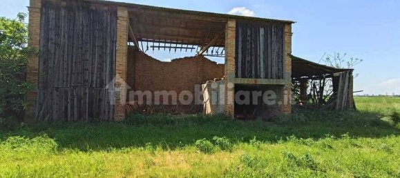 4 bedrooms Villa in Conselice, Italy No. 313563 13