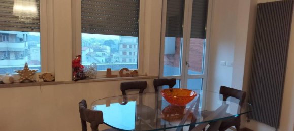 4 rooms Apartment in Livorno, Italy No. 28264 5